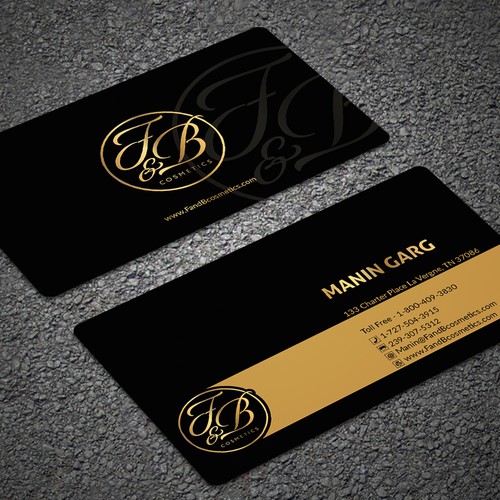 Black & Metallic Gold Business Cards Diseño de Seerat Razzaki